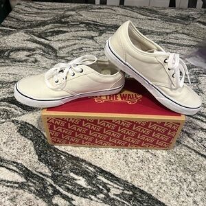 Vans Atwood Kids Sneakers.  Size 5